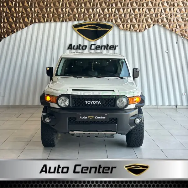  Toyota FJ Cruiser 